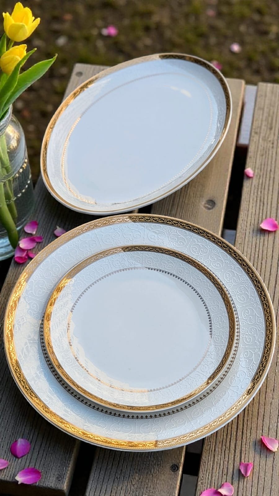 Edinburgh 59 Pcs Dinner Set Fine Porcelain 24ct Gold Serves 8