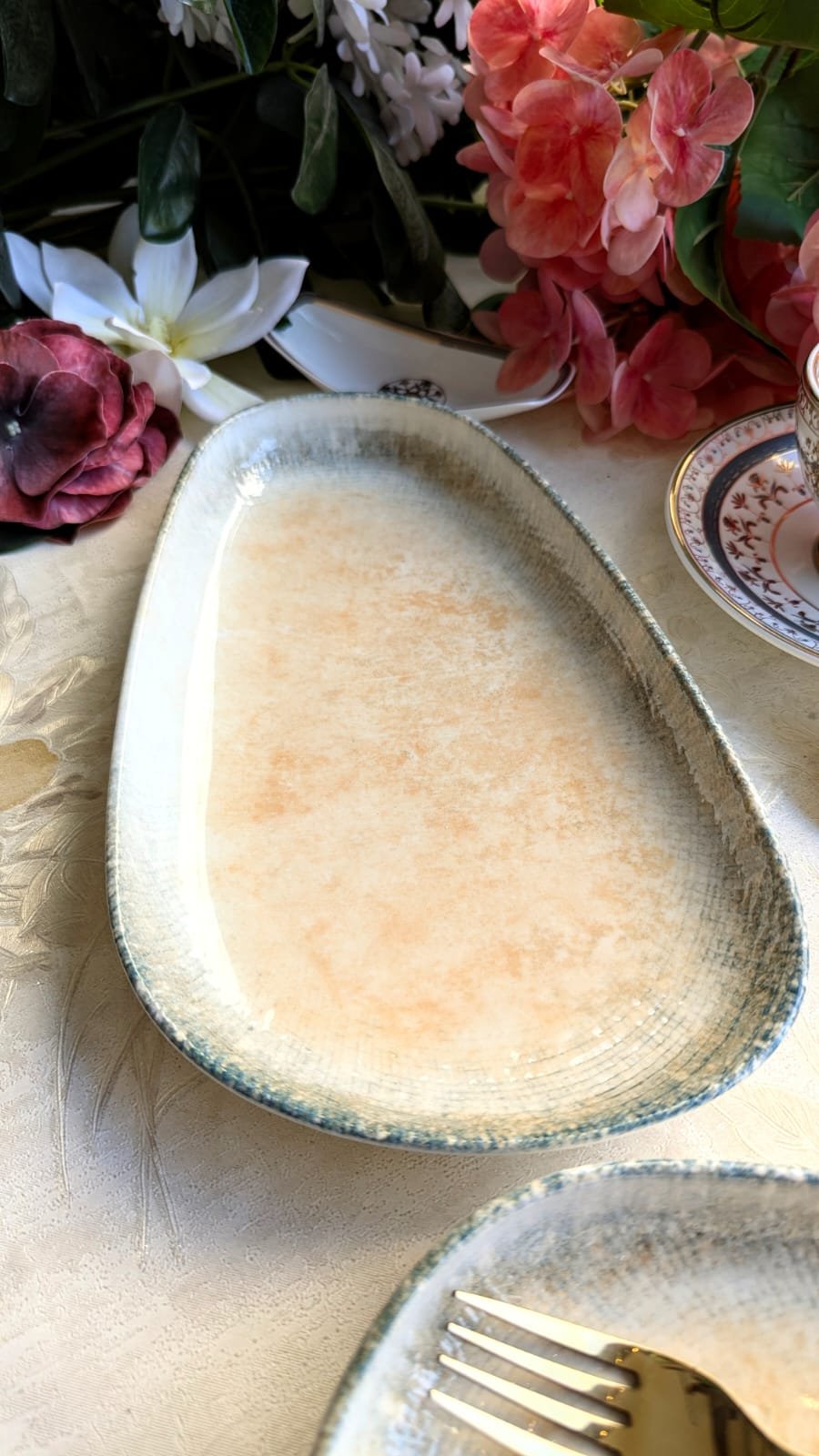 OVEL PLATTER 27.4X15.7cm 1PC
